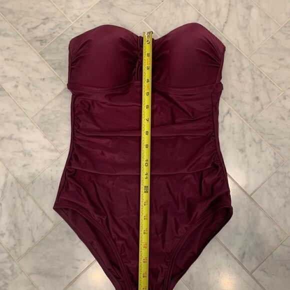 Merona Target brand one piece Swim Suit - S “host pick” !!! - Picture 4 of 9